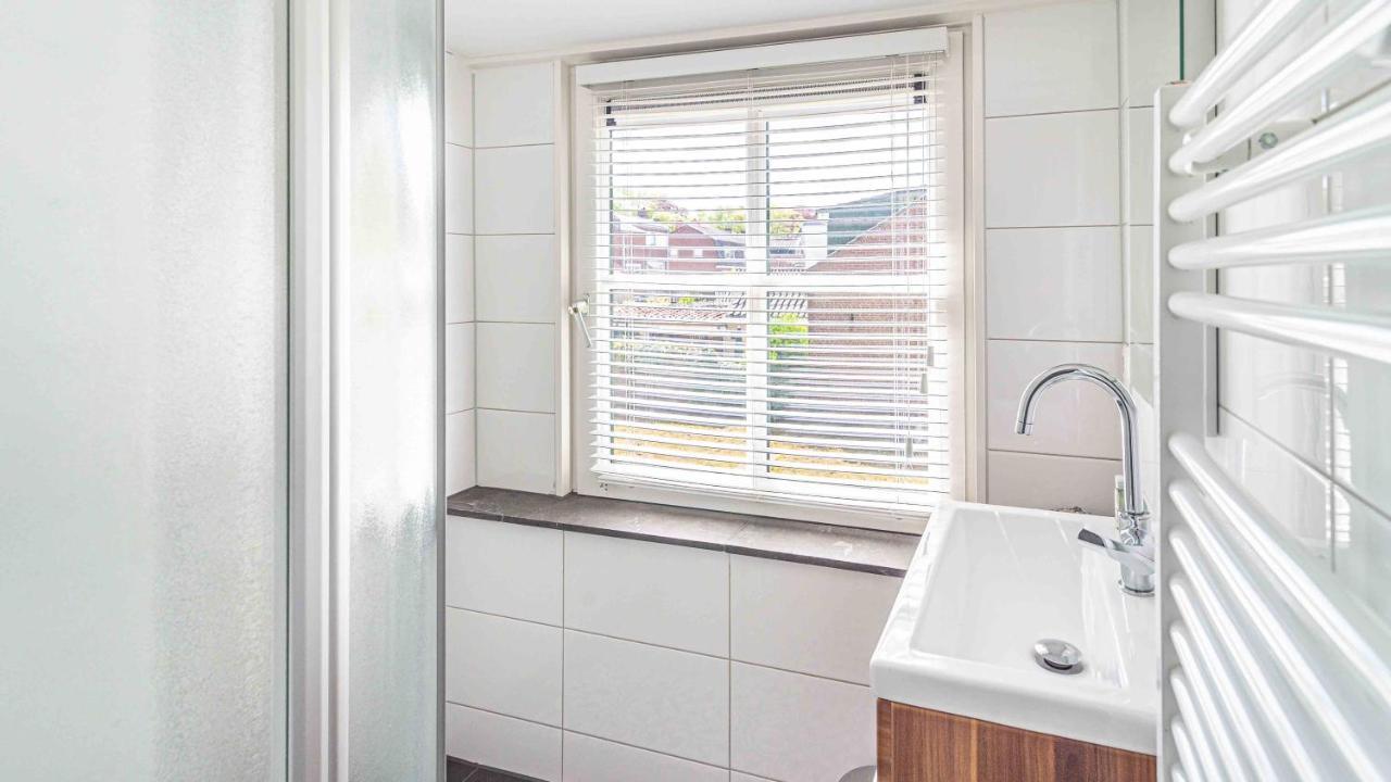 B&B Zilverstad Huisje Havenzicht Schoonhoven Exterior photo